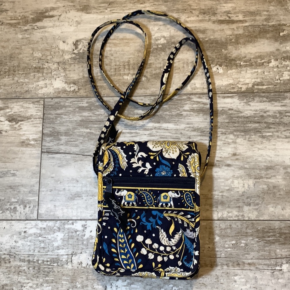 Vera Bradley small crossbody